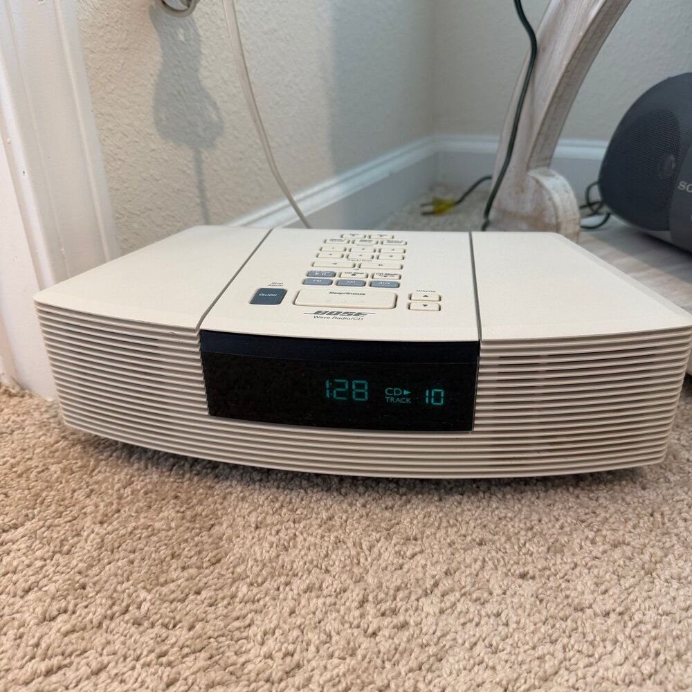 Bose Wave Radio / CD Player AWRC1G White - Works -